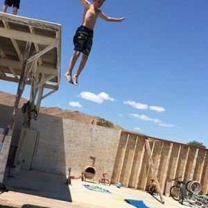 Meet your Posher, Robert